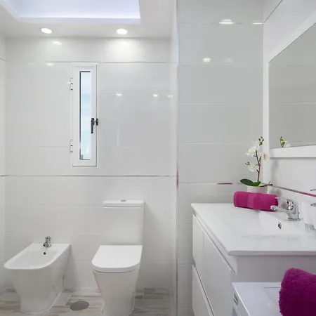 10d. Enchanting In Americas