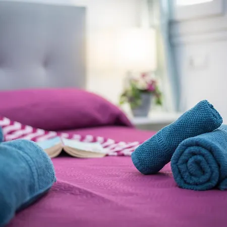 10d. Enchanting In Americas Playa de las Americas (Tenerife)